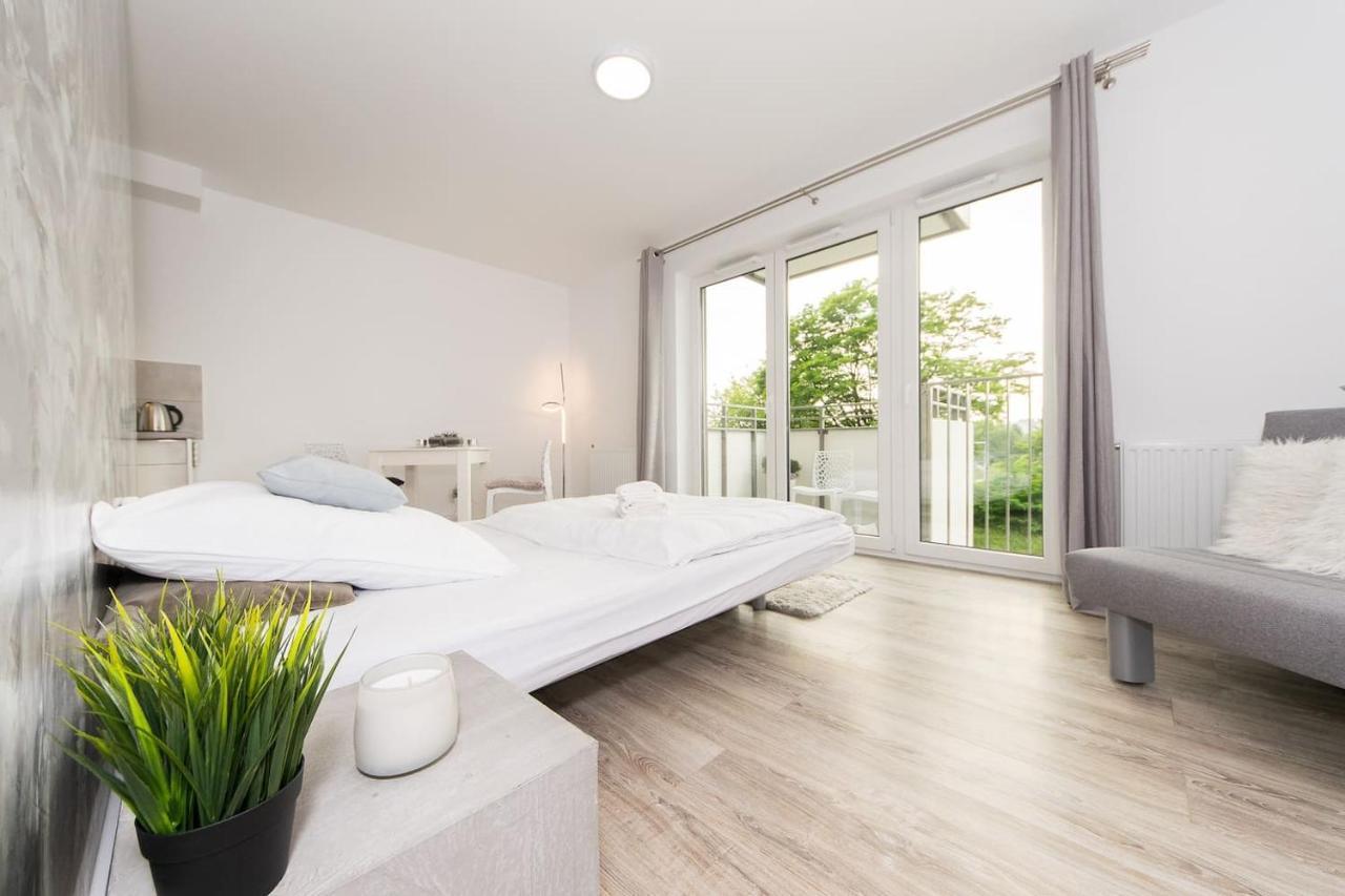 Cosy Studio With Private Garage P4You Pl Krakow Exterior photo